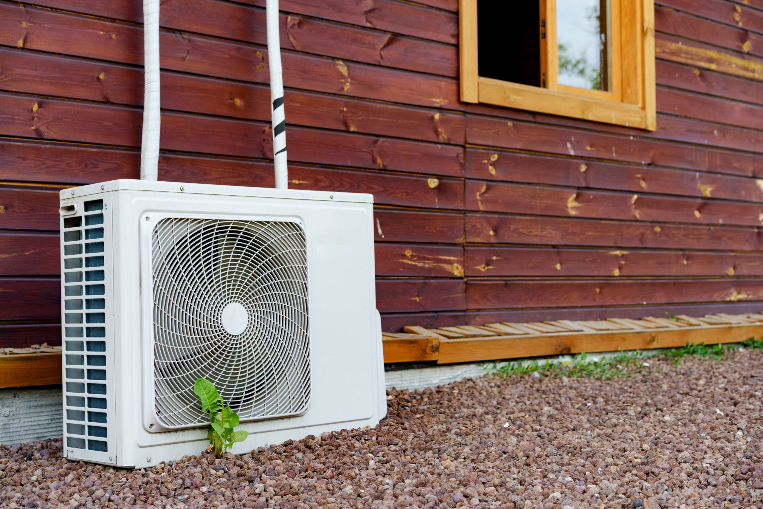 Ductless-Air-Conditioning-for-Rural-Properties-scaled